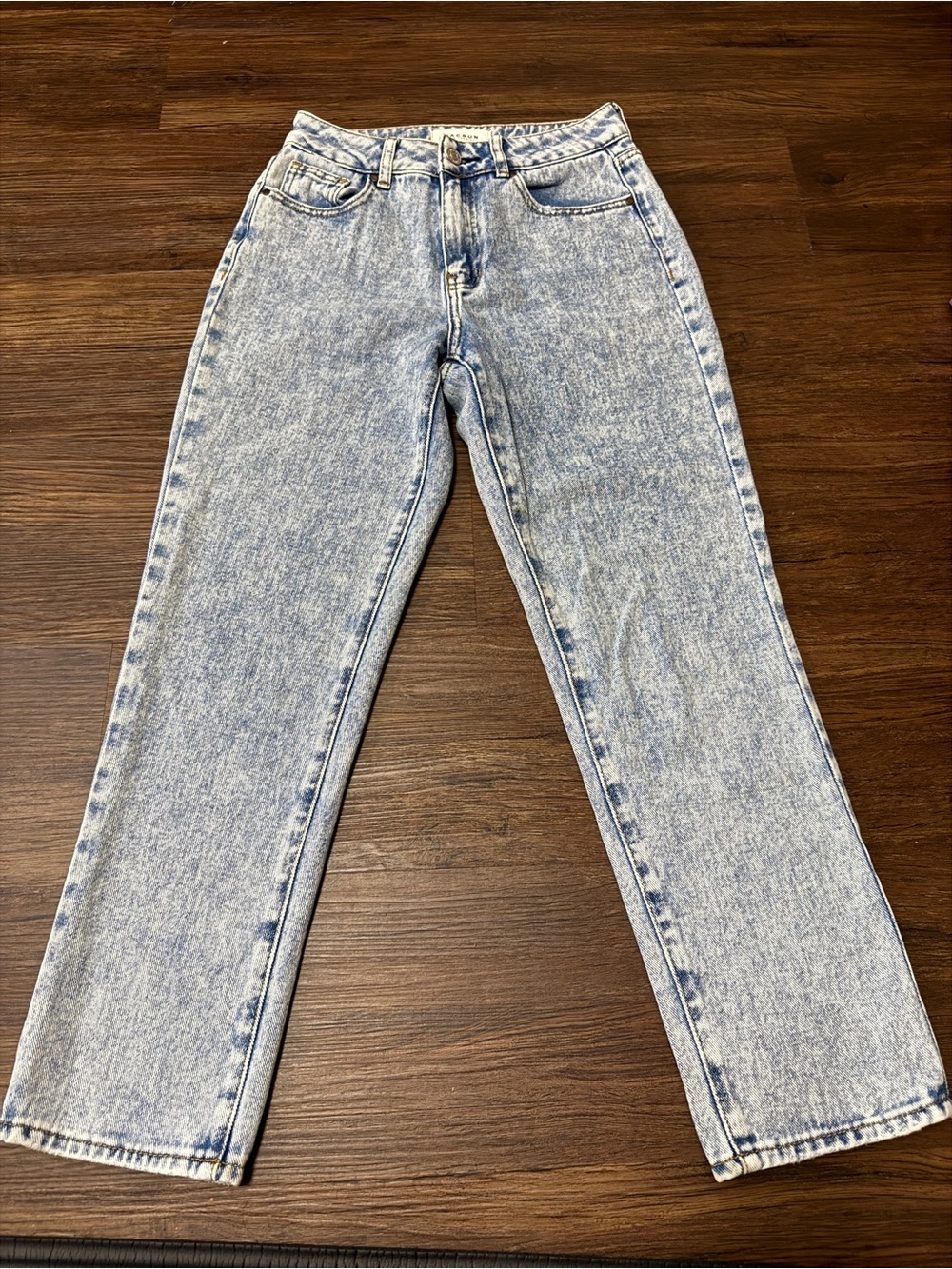 PacSun Mom Acid Wash Light Blue Denim Jeans Women’s 5-Pocket Design 90s Mom Jean
